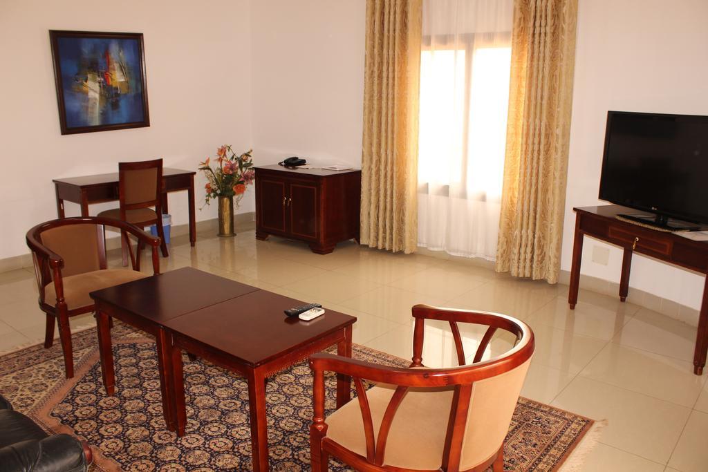 Hotel Residence Flamani Ломе Экстерьер фото